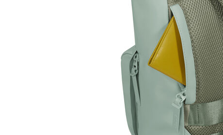 Skjult lomme på bagsiden