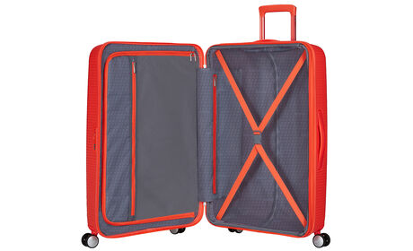 Indvendig organisering med en ekstra forlomme med lynlås