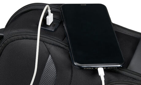 Two integrated USB ports