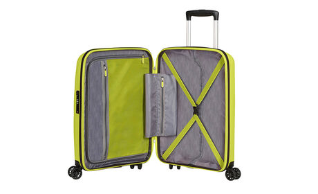 Indvendig organisering med en ekstra forlomme med lynlås