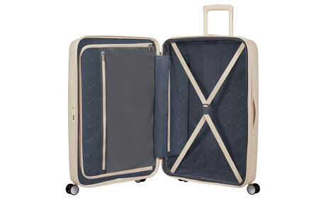 Indvendig organisering med en ekstra forlomme med lynlås