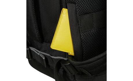 Skjult lomme på bagsiden