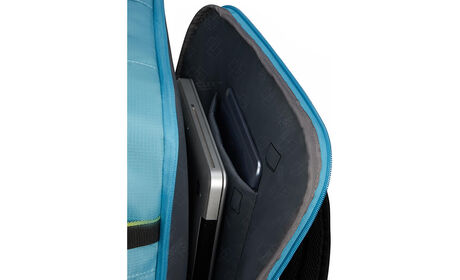 Laptop compartment 15.6"