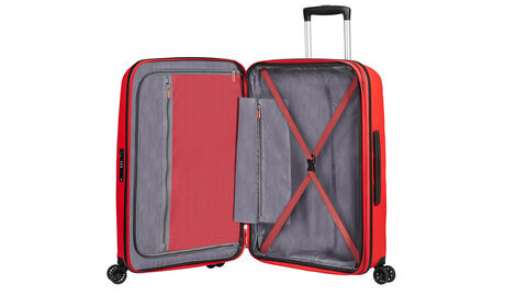 Indvendig organisering med en ekstra forlomme med lynlås