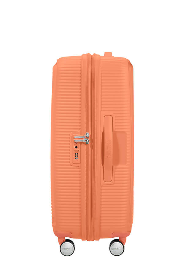 SoundBox Medium Check-in | American Tourister Soundbox Spinner TSA Expandable 67cm  Cantaloupe