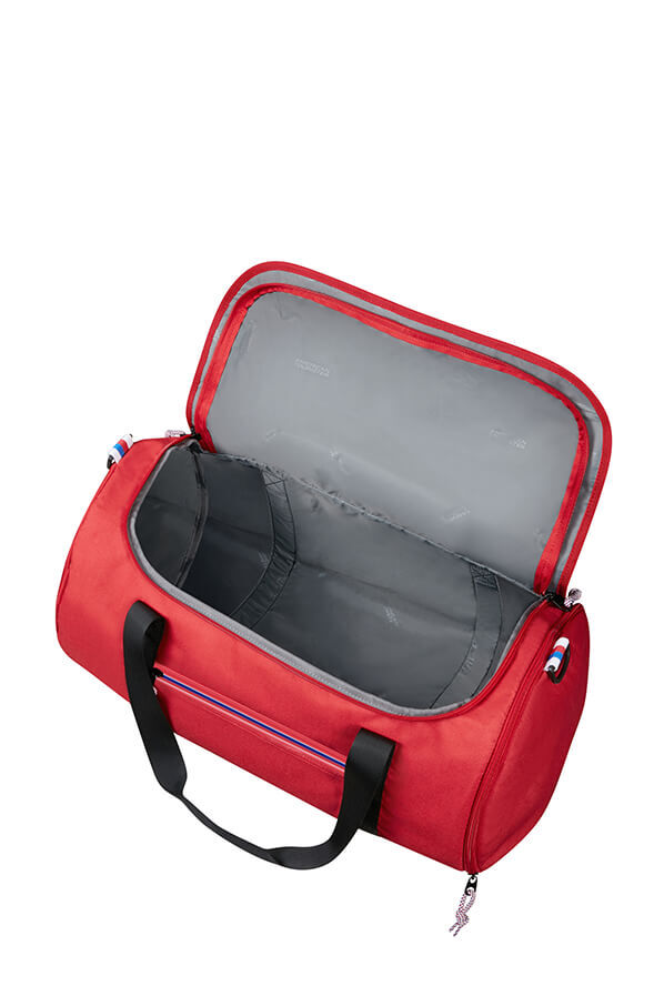 American Tourister Upbeat Duffle Zip  Red
