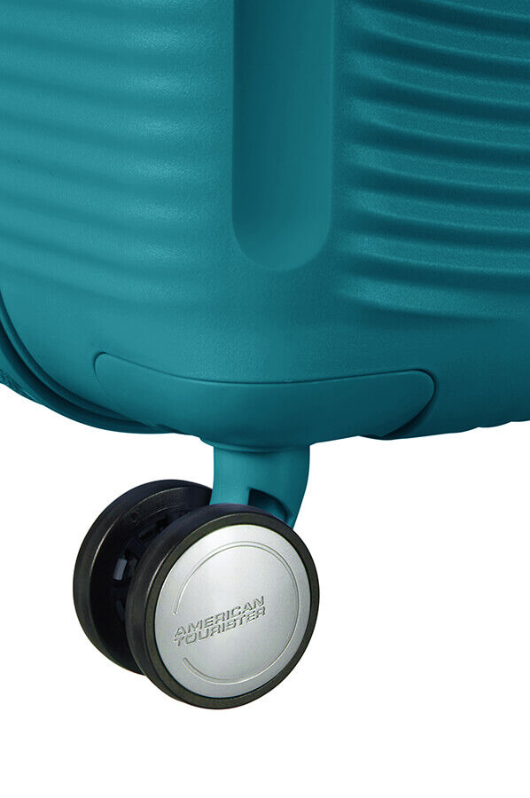 American Tourister Soundbox Spinner Expandable 67cm  Jade Green