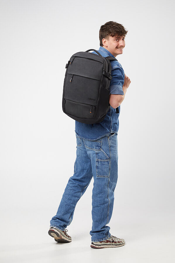 American Tourister Pacepro Laptop Backpack 15.6'  Flash Black