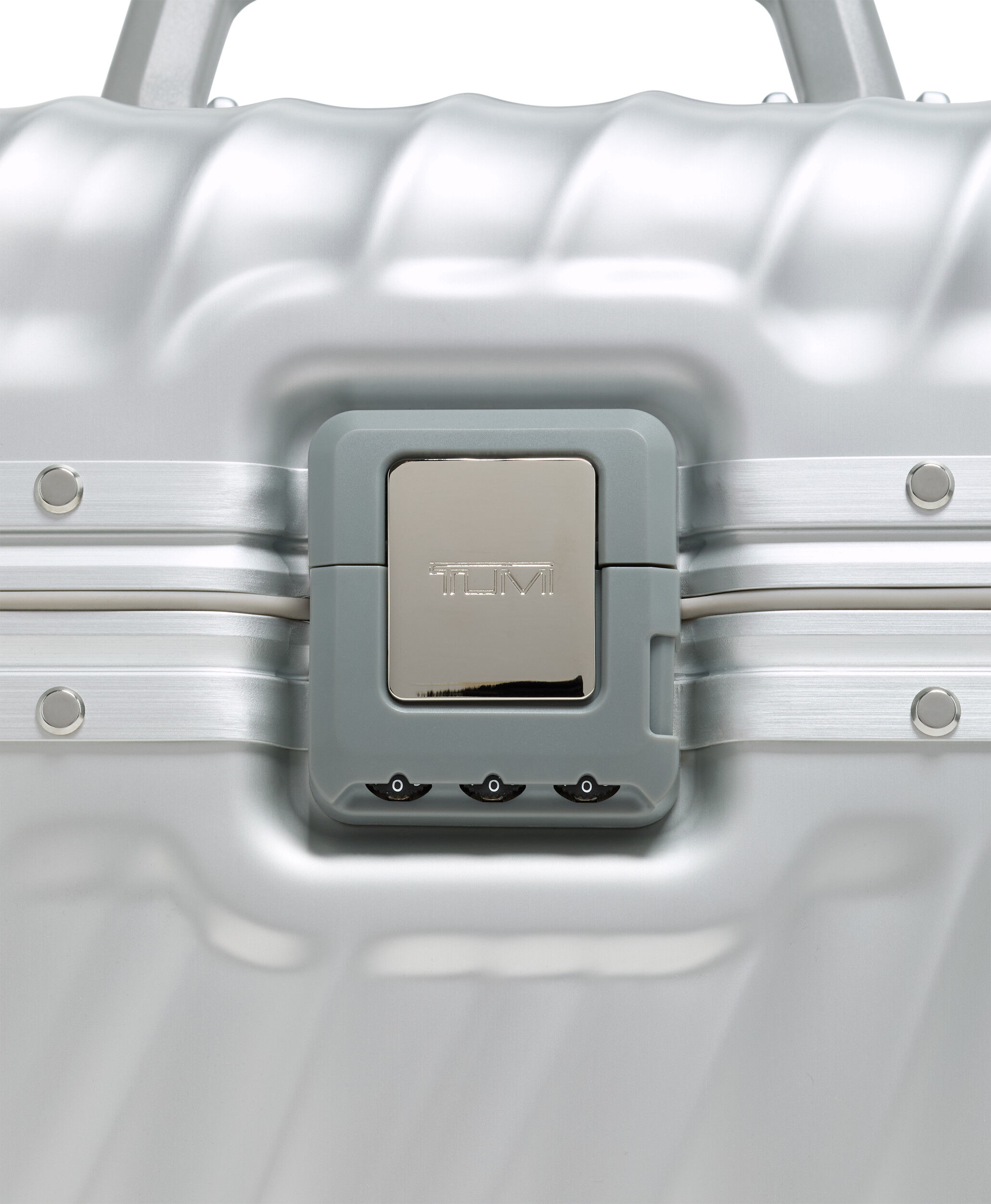 19 Degree Aluminium