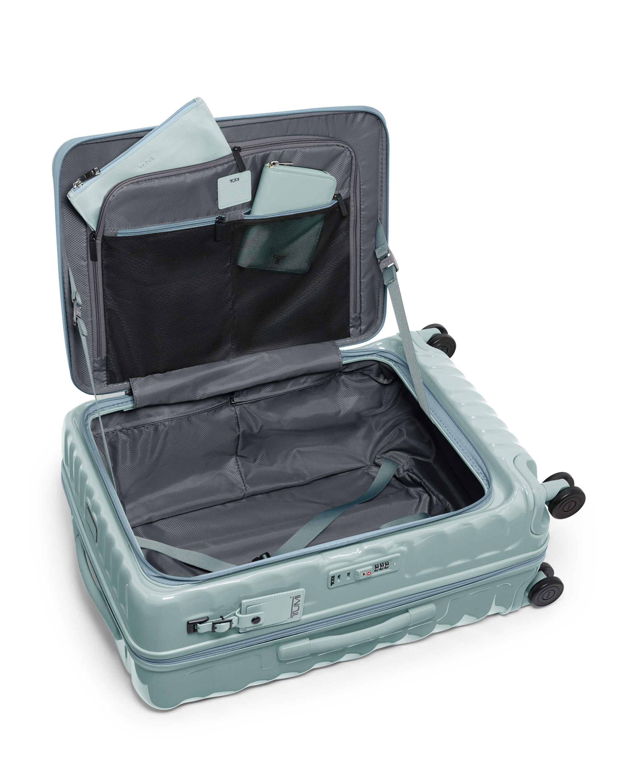 19 Degree Front Access Ekspanderbar kuffert med 4 hjul 66 cm
