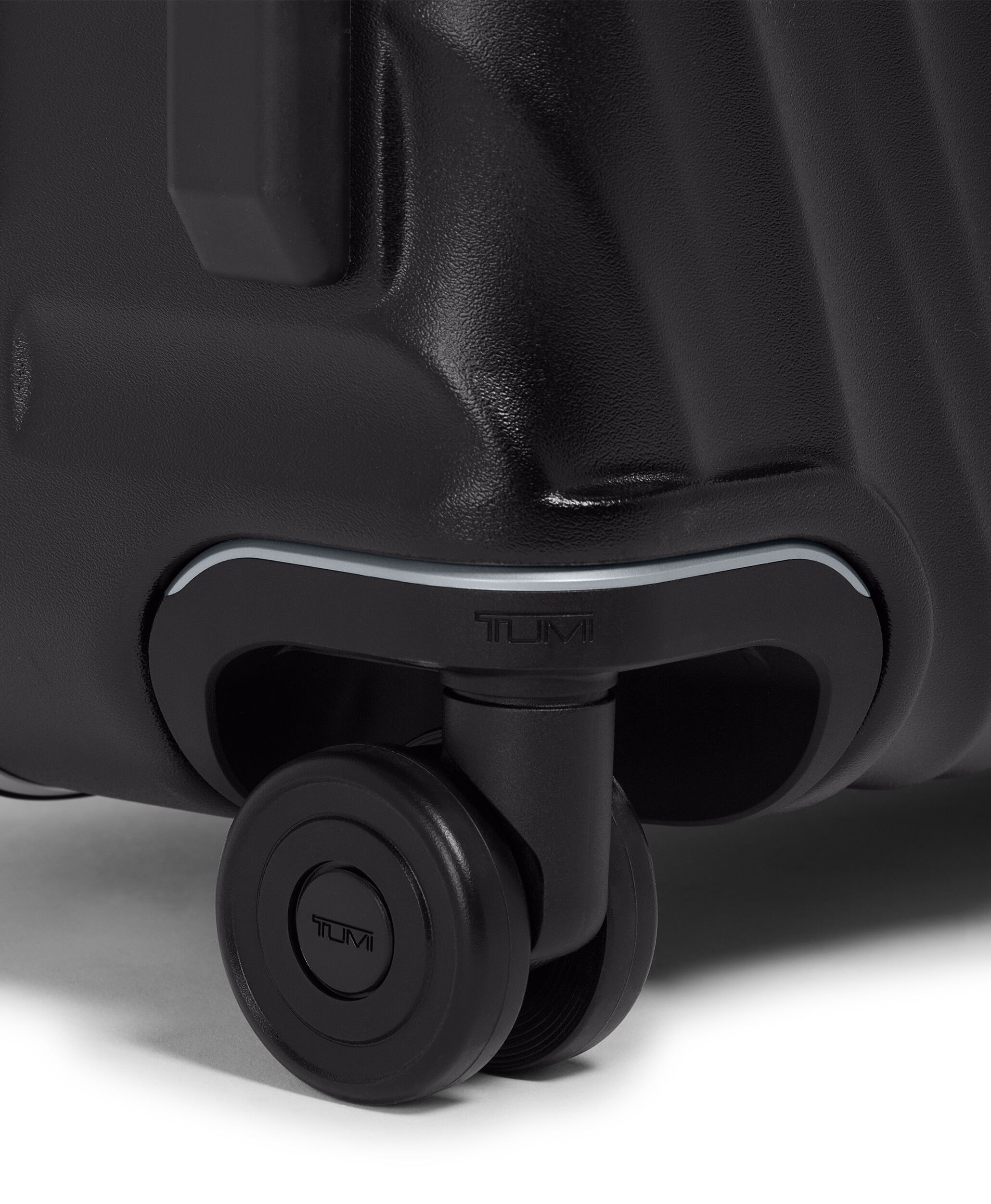 19 Degree Frame Indchecket bagage 76cm