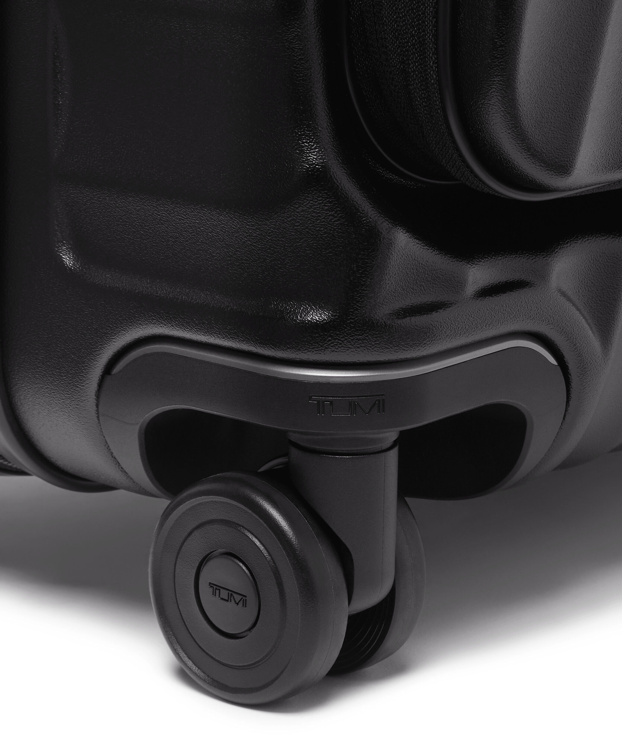 TUMI Medium Front Access Expandable Checked 66 cm