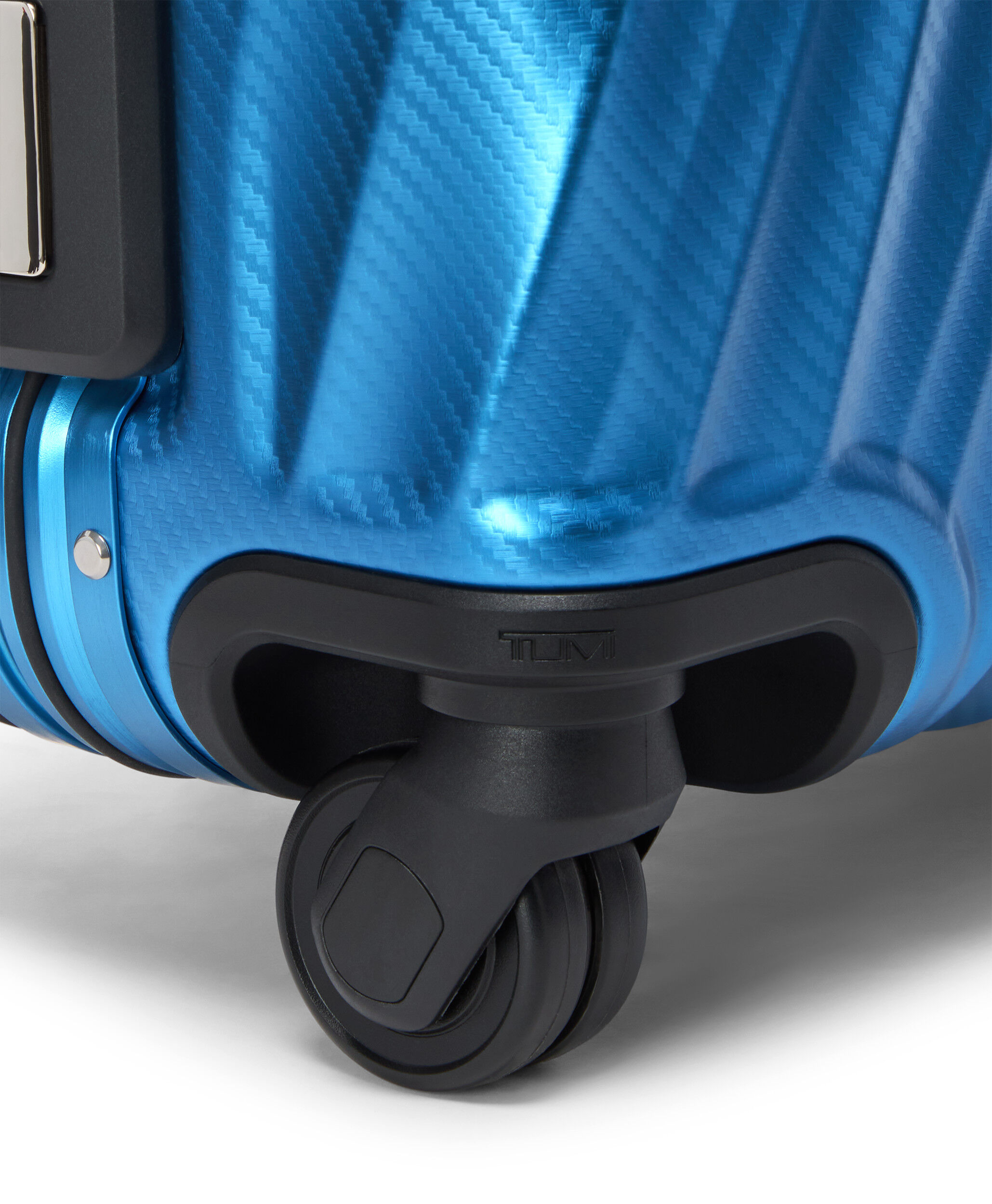 19 Degree Aluminium Kuffert med 4 hjul 56 cm - Cont.