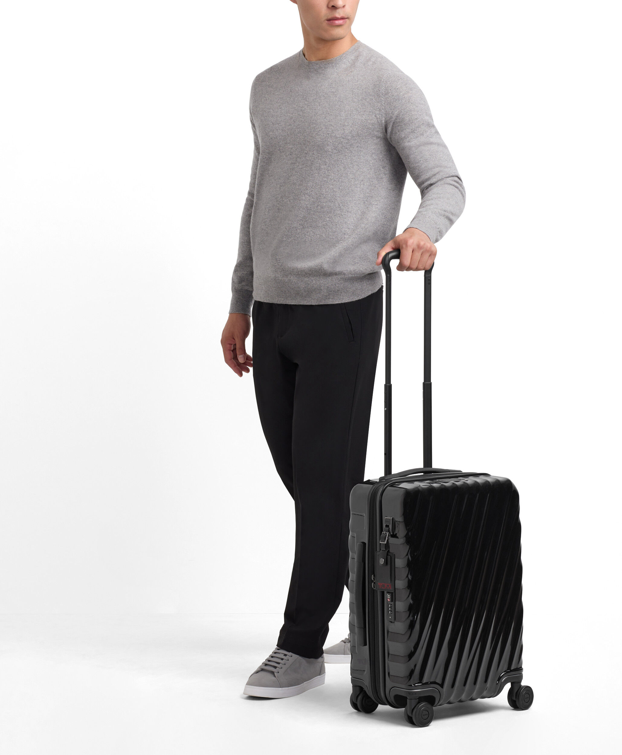 19 Degree Kuffert med 4 hjul 55 cm - Int.