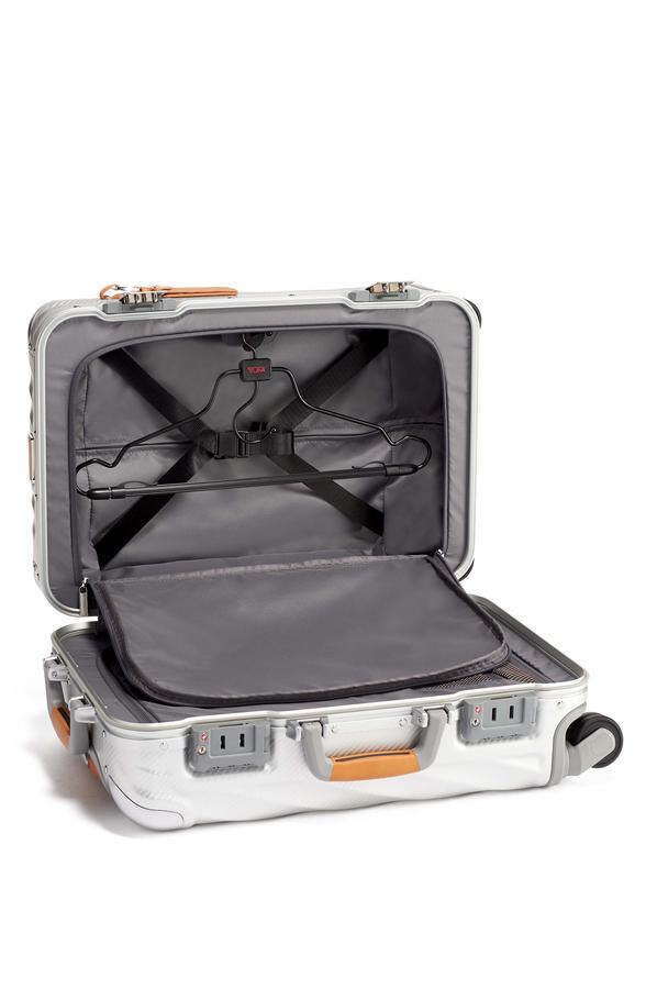 TUMI 19 Degree Aluminum INTERNATIONAL CARRY-ON Texture Silver