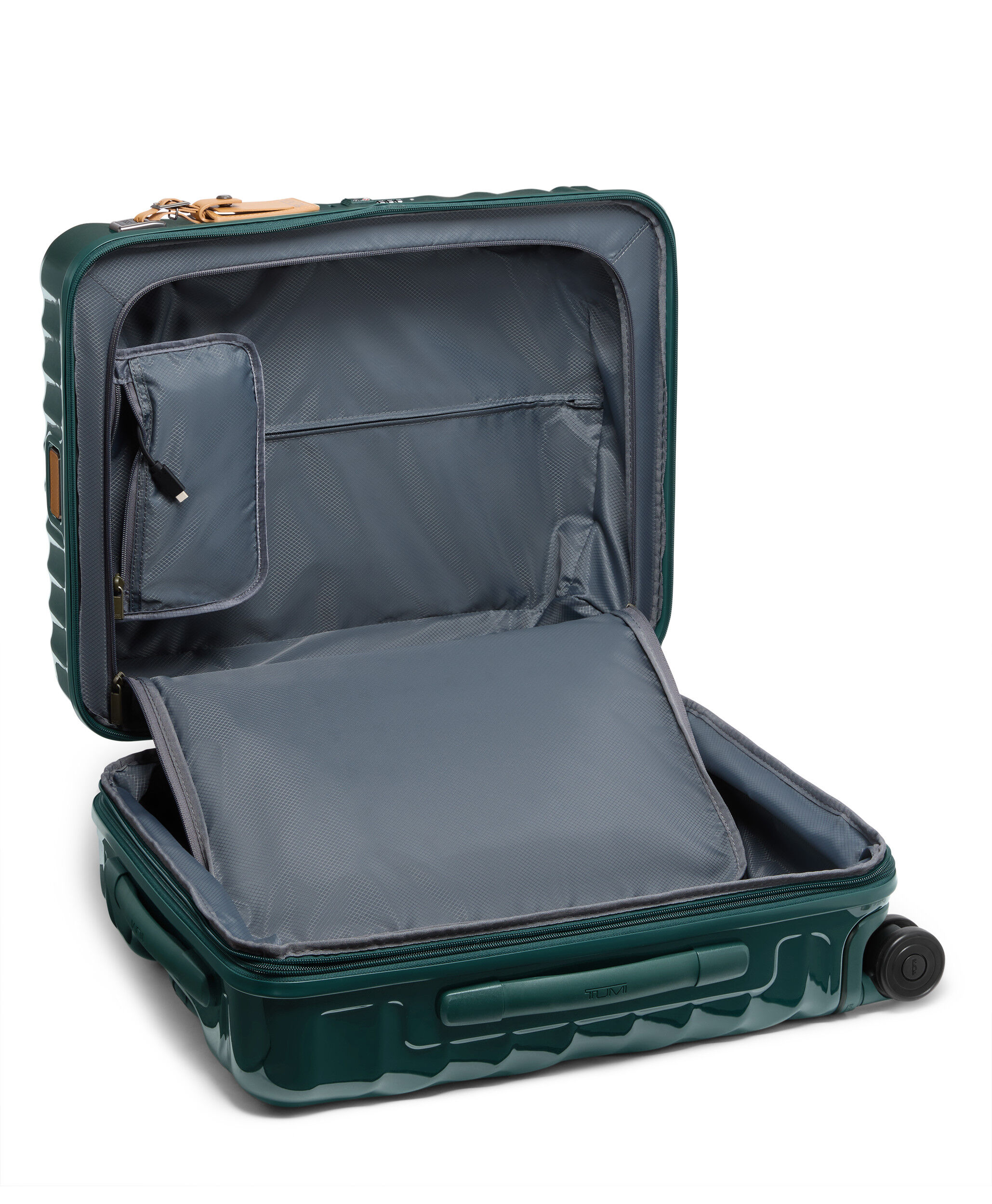 19 Degree Ekspanderbar kuffert med 4 hjul 55 cm - Cont.