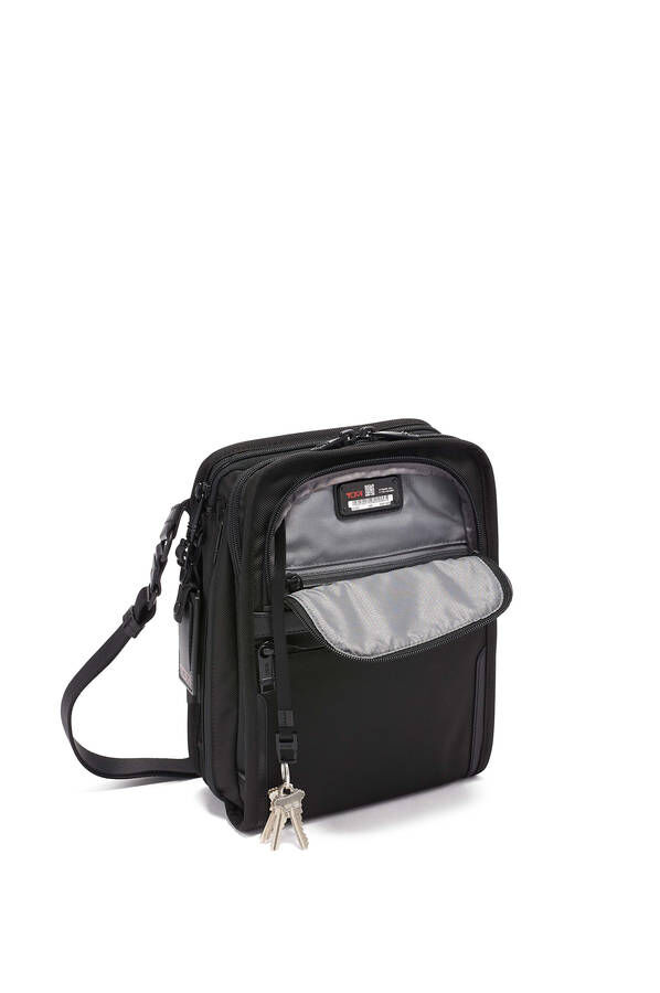 TUMI Alpha 2 ORGANIZER TRAVEL TOTE  Black