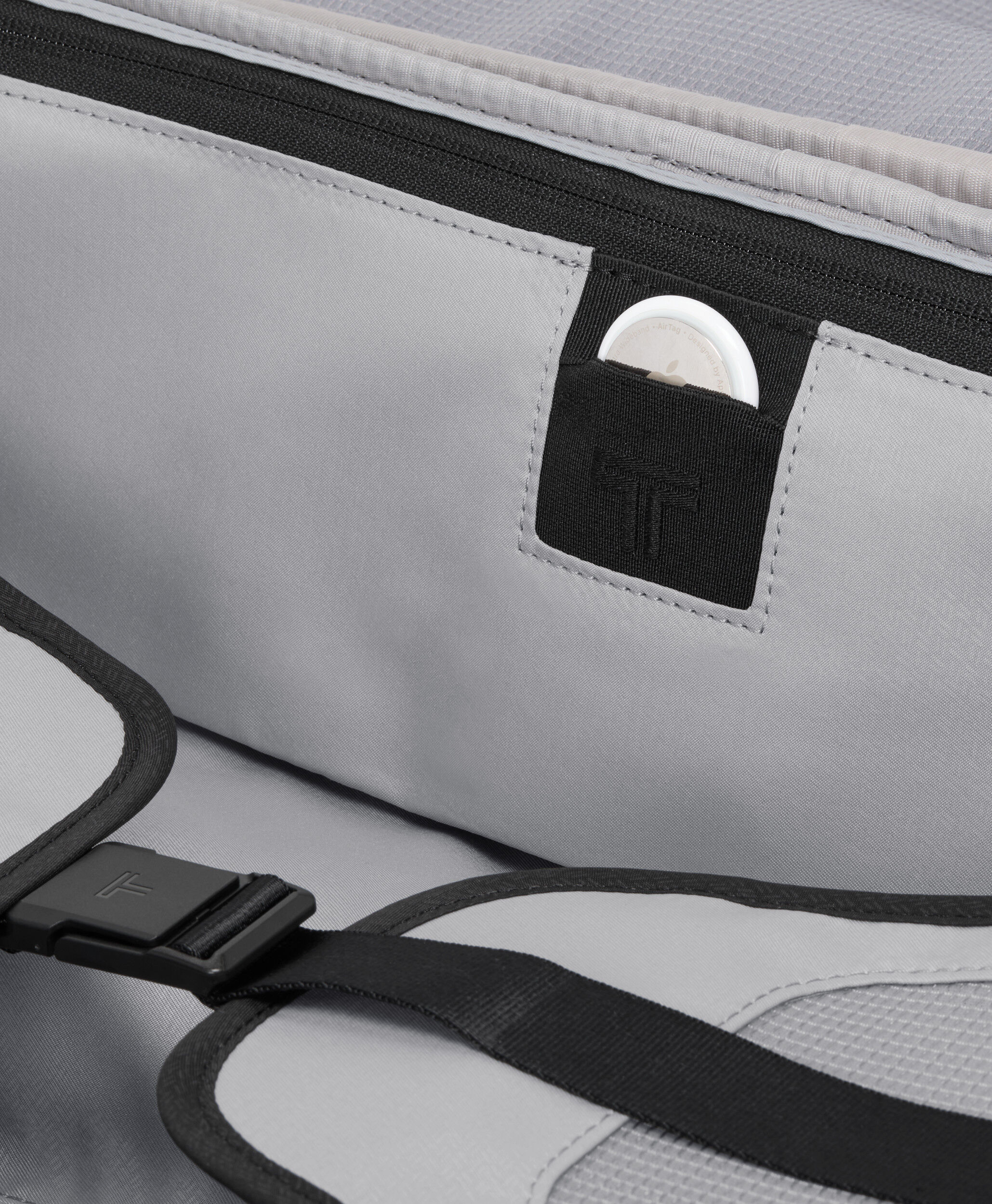 Alpha Indchecket bagage